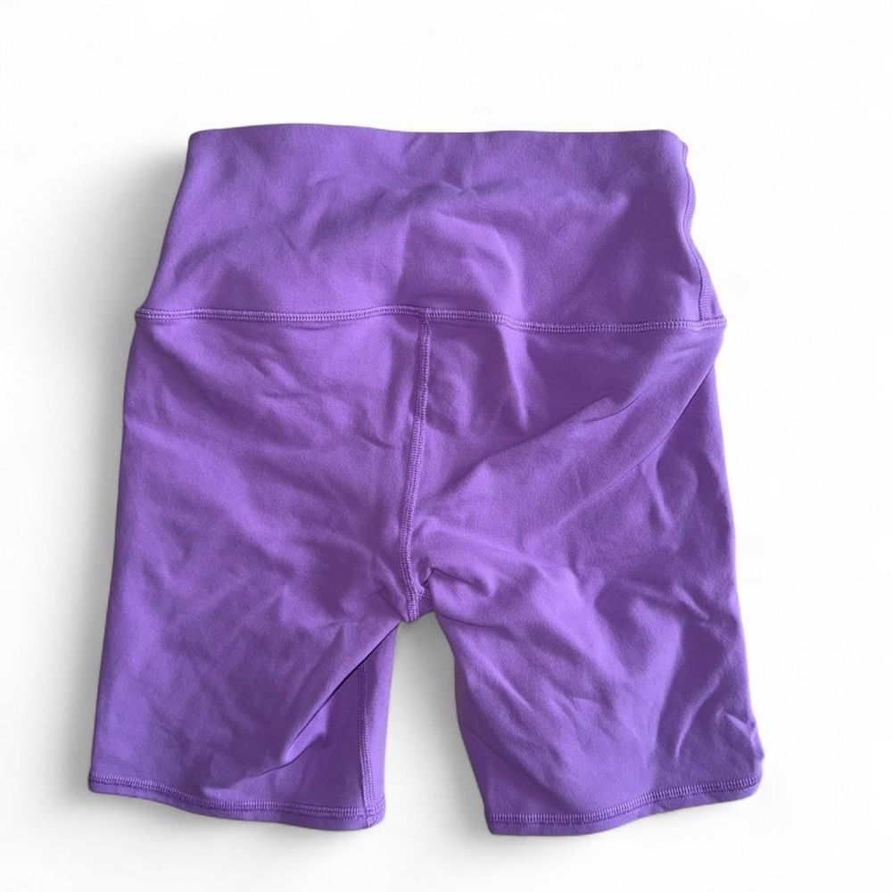 ALO Yoga Women's Purple Bike Shorts - Picture 5 of 5